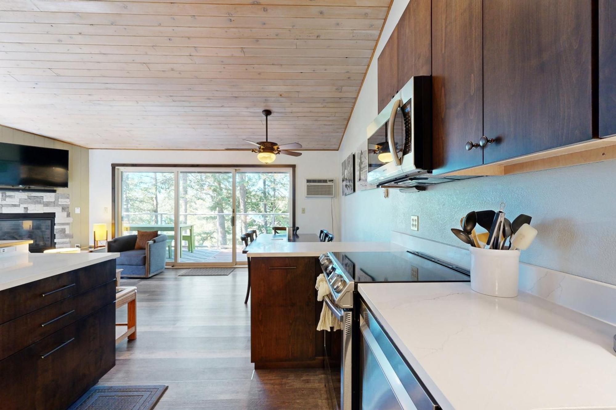 Апартаменты Bay Point Hillside 15D Уайтфиш Экстерьер фото