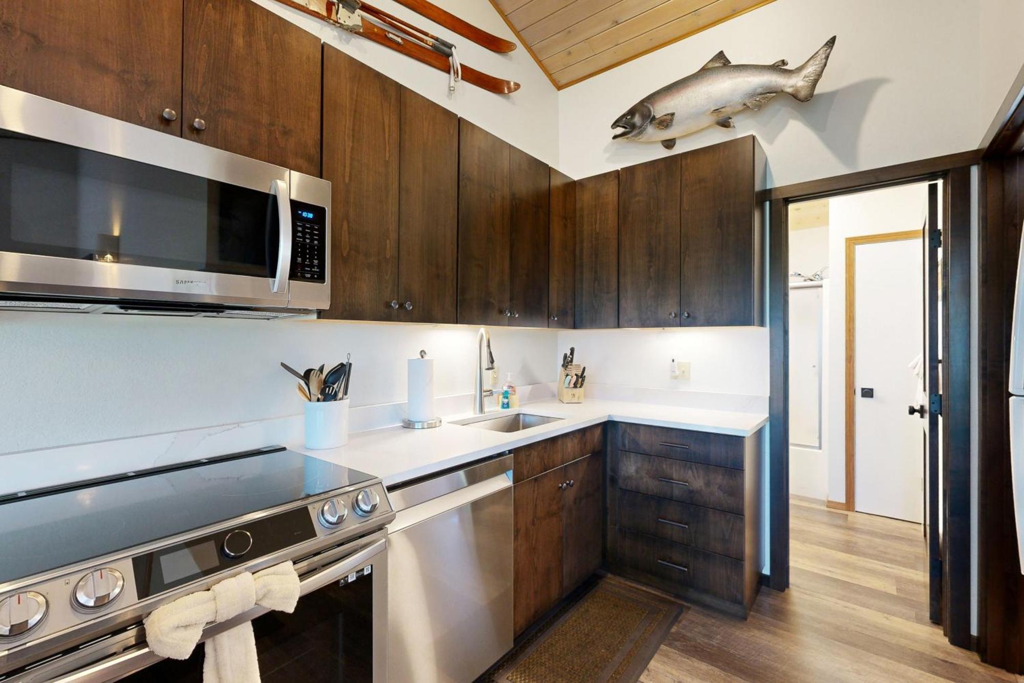 Апартаменты Bay Point Hillside 15D Уайтфиш Экстерьер фото